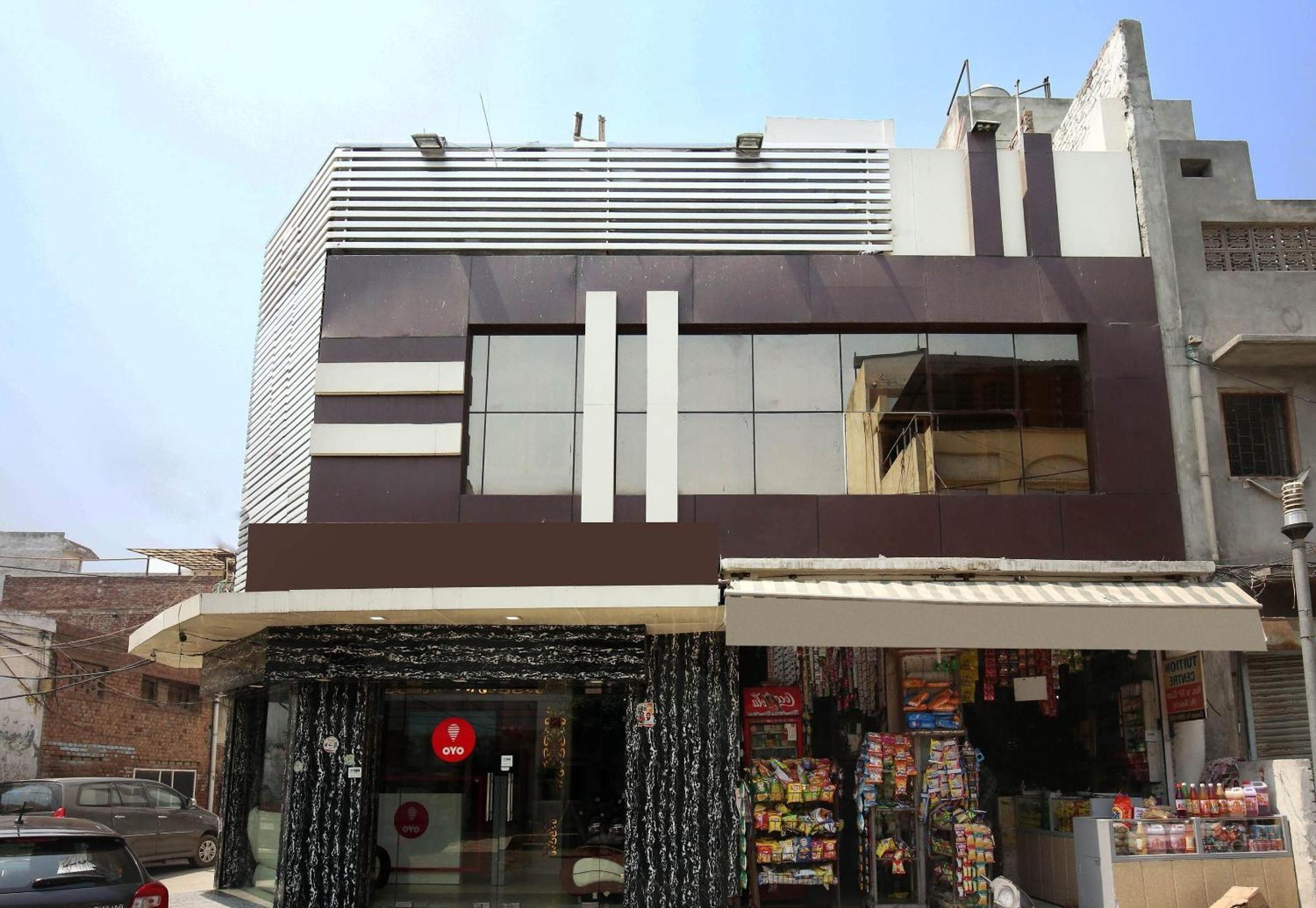 فندق أو واي أو 9055 ريتش إن أمريتسار المظهر الخارجي الصورة